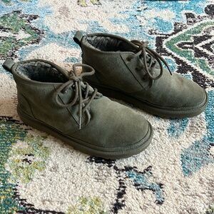 UGG Women's Neumel in green